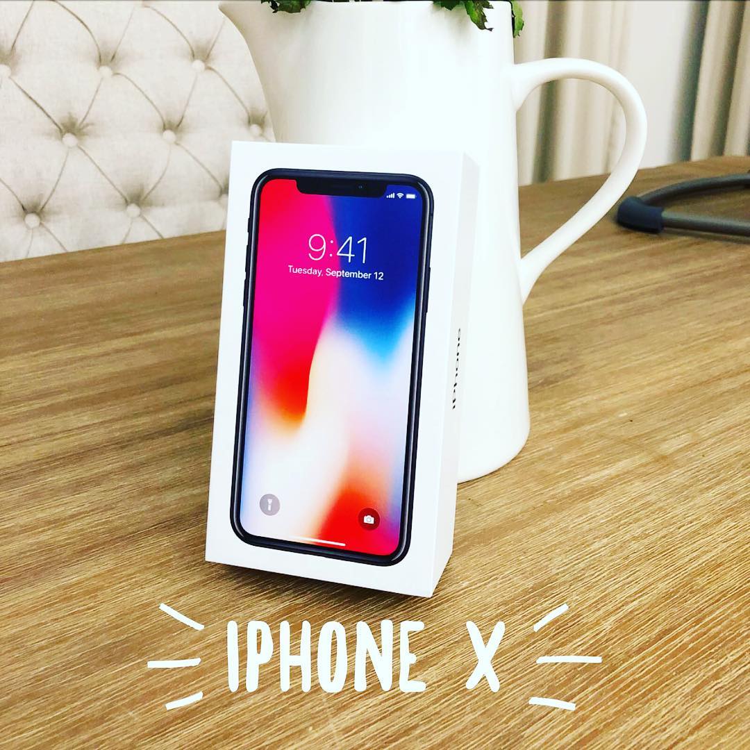 IPhone X Giveaway!